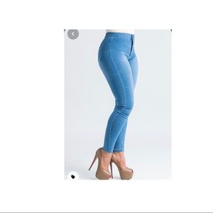 Plus Size Skinny Jeans